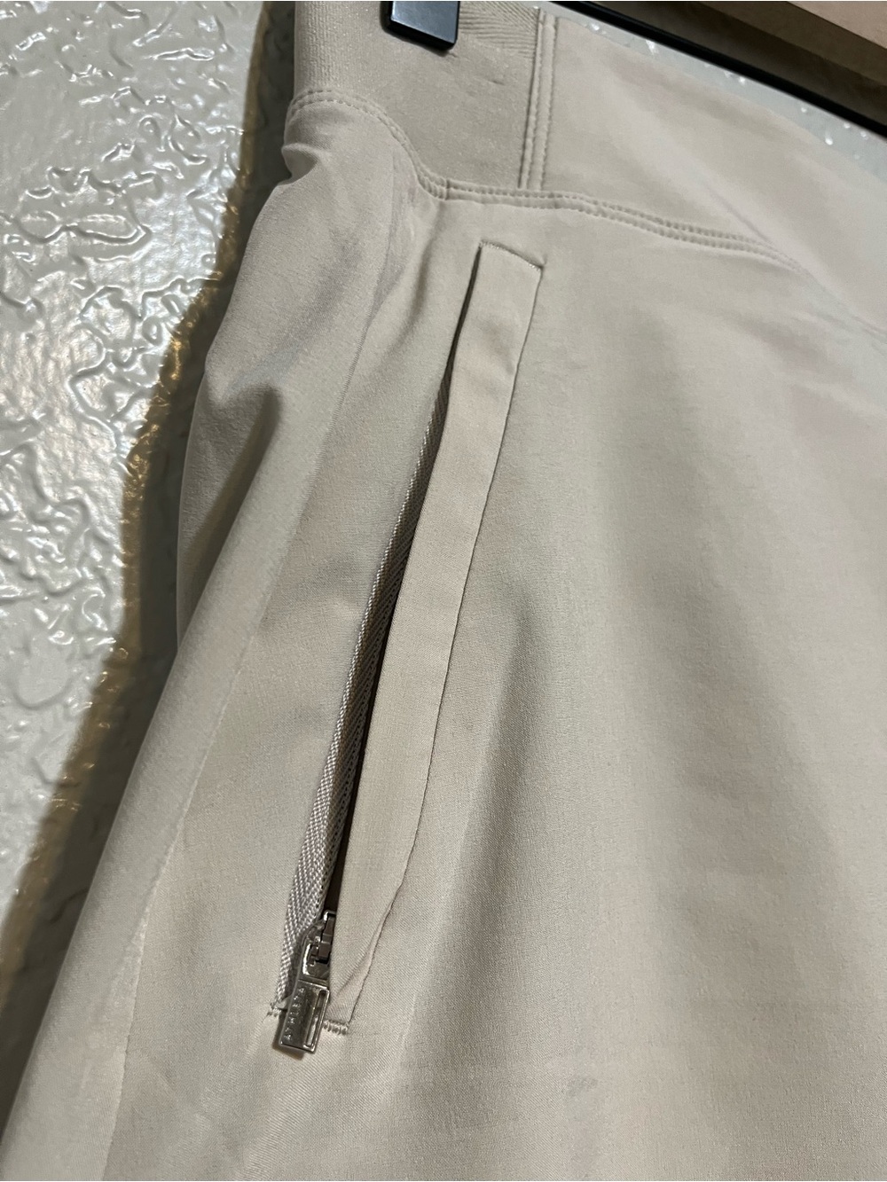 Athleta Brooklyn Heights High Rise Skort – Beige – Size 2 - Picture 3 of 7